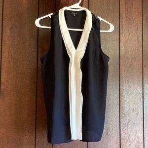 🪷NWOT🪷 Talbots Sleeveless Top, Size M